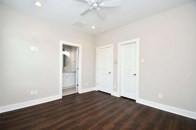 1146 Wycliffe Drive, Houston, TX 77043