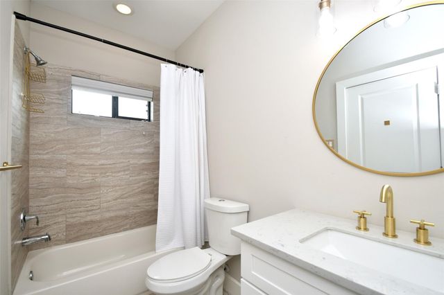 1146 Wycliffe Drive, Houston, TX 77043