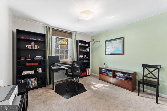 5383 CLEBURNE LN, Woodbridge, VA 22192