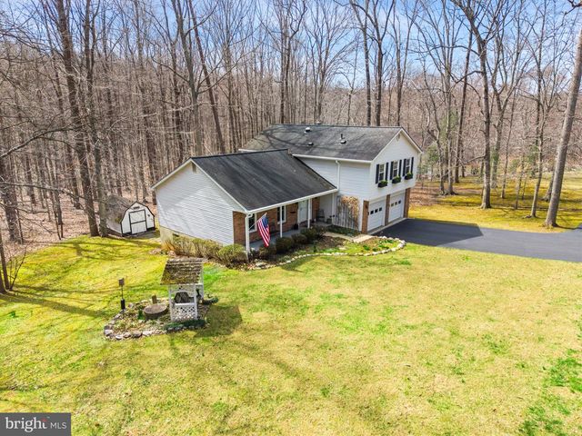 5383 CLEBURNE LN, Woodbridge, VA 22192