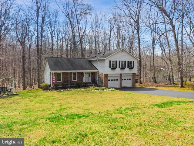 5383 CLEBURNE LN, Woodbridge, VA 22192