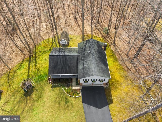 5383 CLEBURNE LN, Woodbridge, VA 22192