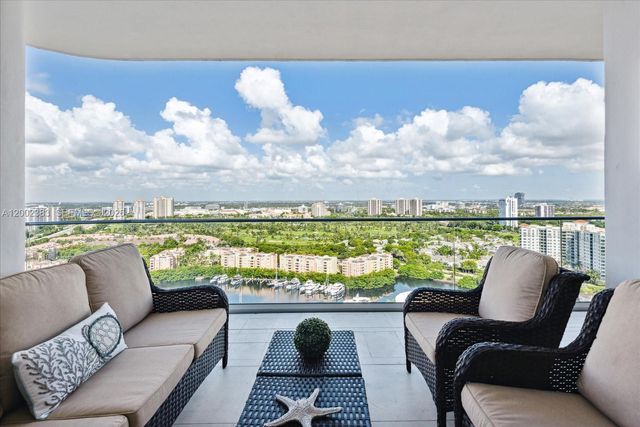 19707 Turnberry Way PHD, Aventura, FL 33180