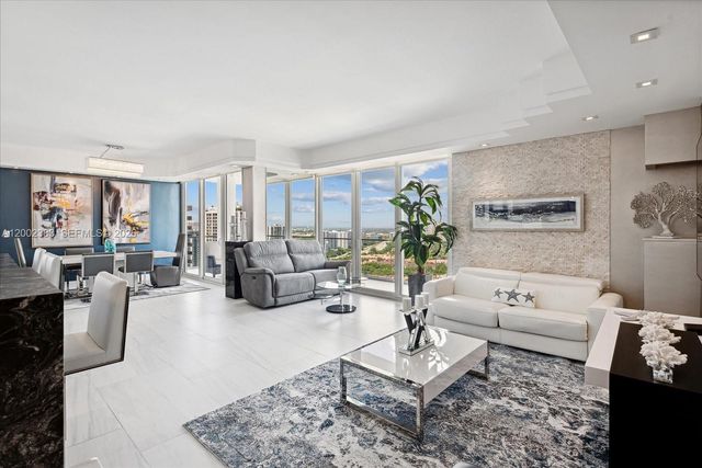 19707 Turnberry Way PHD, Aventura, FL 33180
