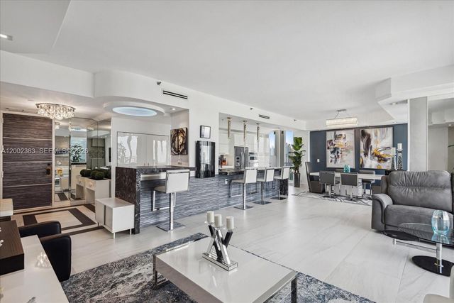 19707 Turnberry Way PHD, Aventura, FL 33180