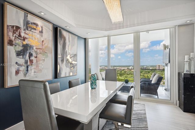 19707 Turnberry Way PHD, Aventura, FL 33180