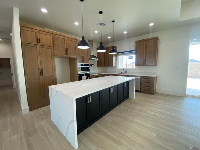 11452 S Sally Dr, Yuma, AZ 85367