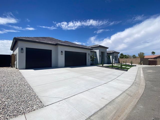 11452 S Sally Dr, Yuma, AZ 85367