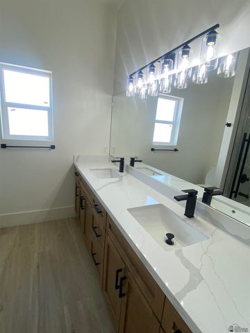 11452 S Sally Dr, Yuma, AZ 85367