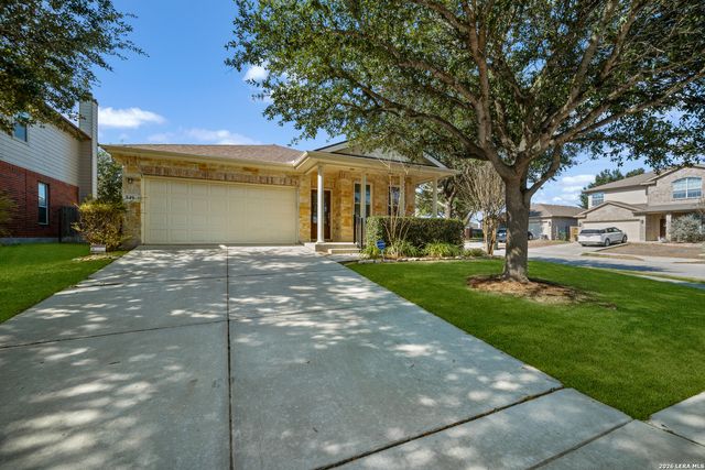 549 Celtic Ash Run, Schertz, TX 78108