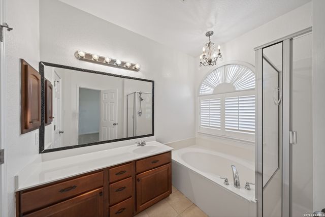 549 Celtic Ash Run, Schertz, TX 78108