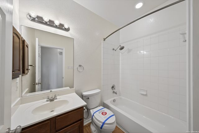 549 Celtic Ash Run, Schertz, TX 78108