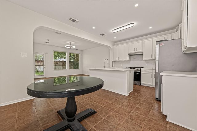 6118 Breezy Hollow Lane, Katy, TX 77450