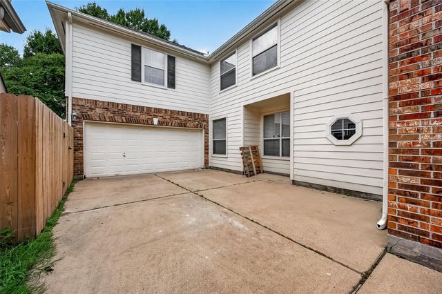 6118 Breezy Hollow Lane, Katy, TX 77450