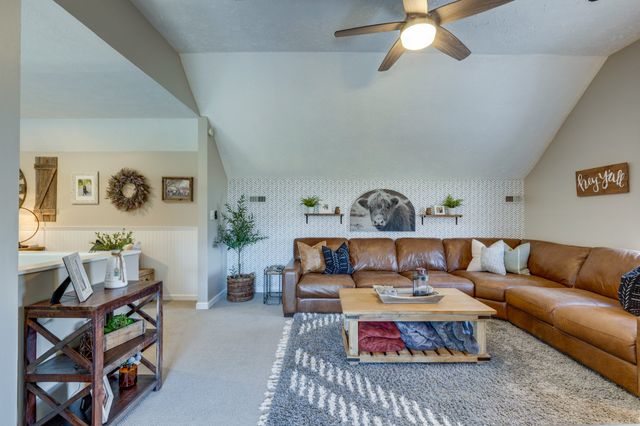 1824 Blackburn Ln, Spring Hill, TN 37174