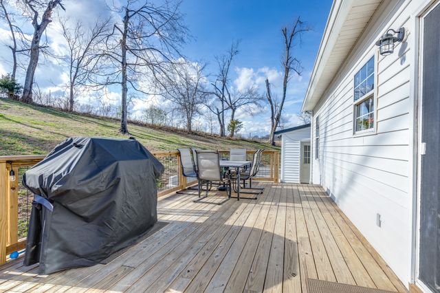 1824 Blackburn Ln, Spring Hill, TN 37174