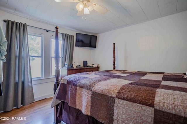 706 S Avenue O, Crowley, LA 70526