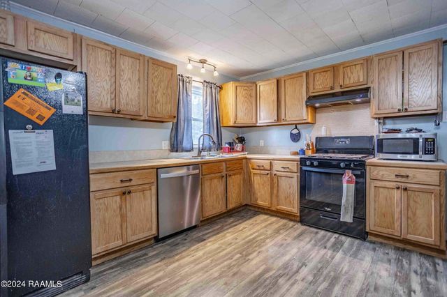 706 S Avenue O, Crowley, LA 70526
