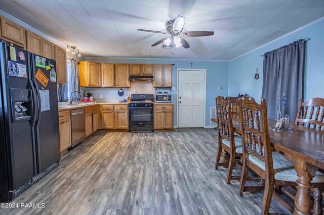 706 S Avenue O, Crowley, LA 70526