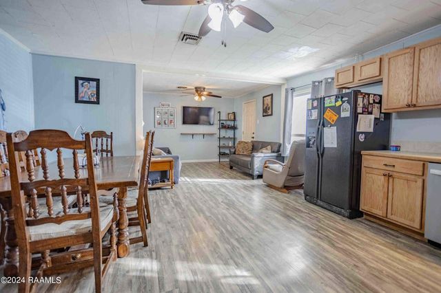 706 S Avenue O, Crowley, LA 70526