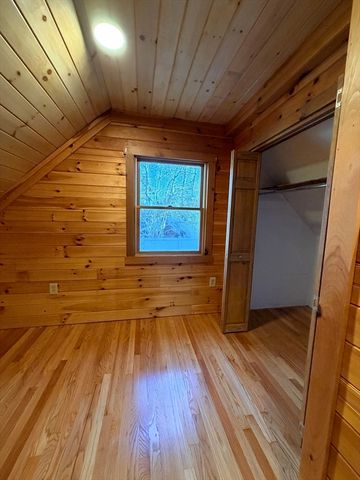 2 Wind Rose Ln, Plymouth, MA 02360