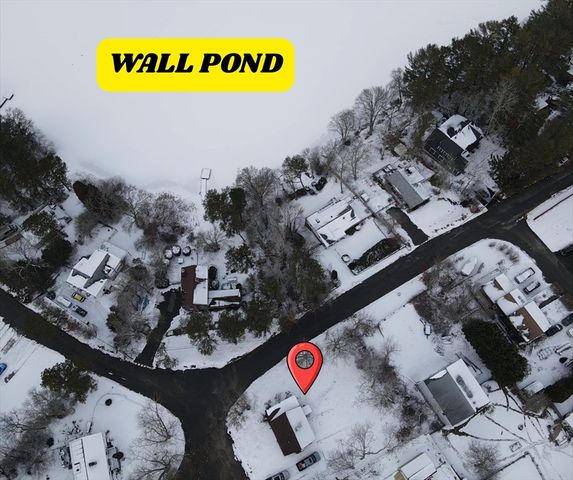 2 Wind Rose Ln, Plymouth, MA 02360