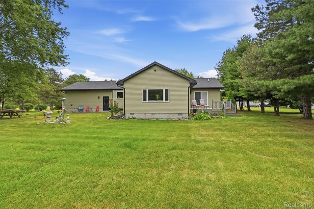 45738 Bemis Bemis Road, Van Buren Charter Township, MI 48111