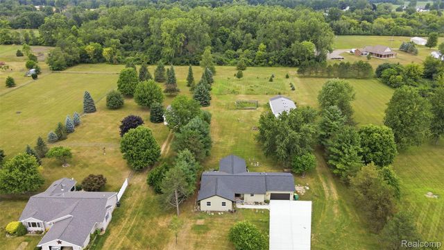 45738 Bemis Bemis Road, Van Buren Charter Township, MI 48111