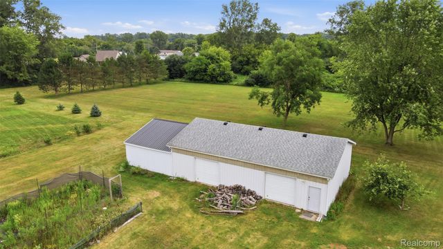 45738 Bemis Bemis Road, Van Buren Charter Township, MI 48111