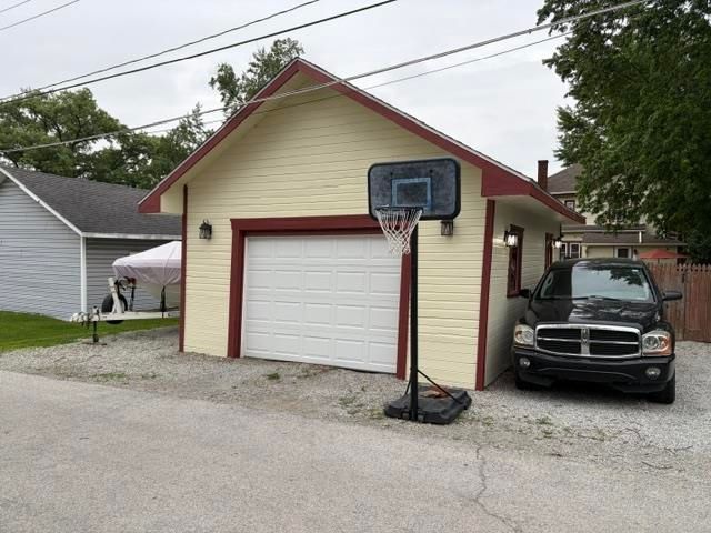 424 W Miller Street, Bluffton, IN 46714