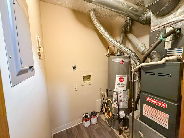 2744 Greystone Drive, E, Columbus, OH 43220