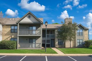 2744 Greystone Drive, E, Columbus, OH 43220