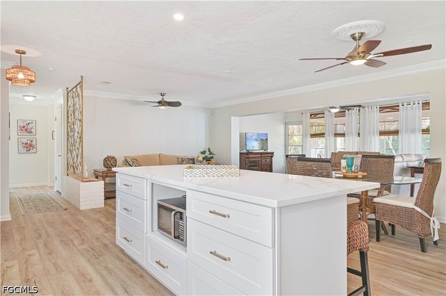 4520 SE 9th AVE, Cape Coral, FL 33904