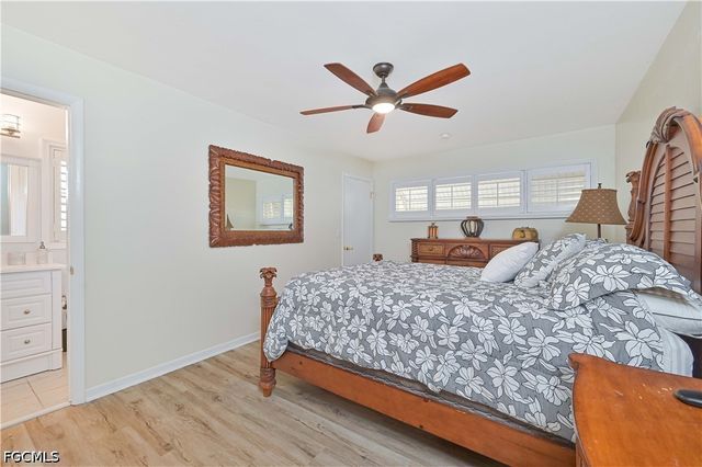 4520 SE 9th AVE, Cape Coral, FL 33904