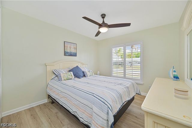 4520 SE 9th AVE, Cape Coral, FL 33904