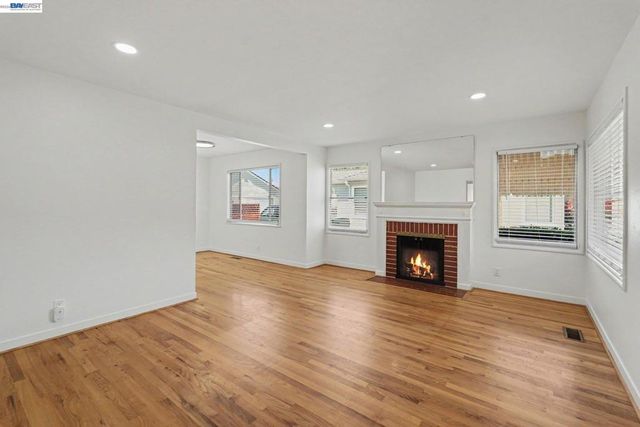 308 Elsie Ave, San Leandro, CA 94577