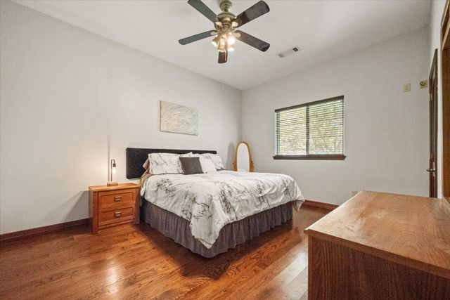 1720 Mistletoe Drive, Flower Mound, TX 75022