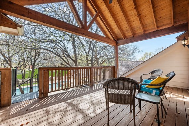 1720 Mistletoe Drive, Flower Mound, TX 75022