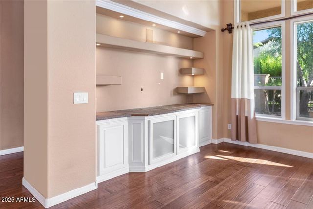 12971 W FOSSIL Drive, Peoria, AZ 85383