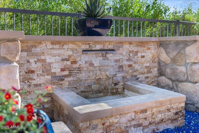 12971 W FOSSIL Drive, Peoria, AZ 85383