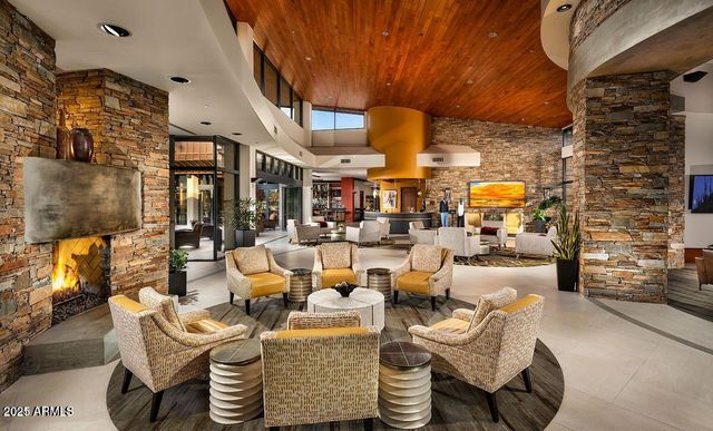 12971 W FOSSIL Drive, Peoria, AZ 85383