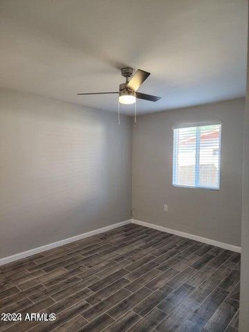 1041 W Elna Rae Street, Tempe, AZ 85281