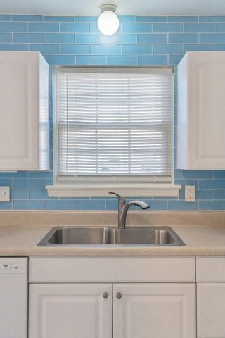 1423 Ashley River Road Road 2d, Charleston, SC 29407