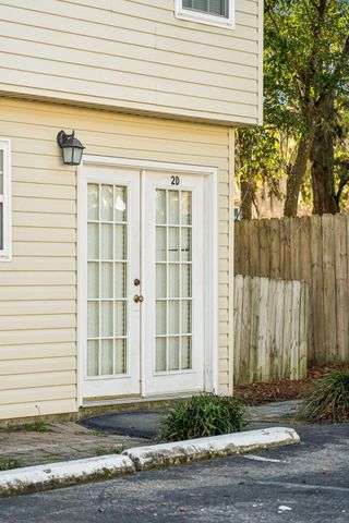 1423 Ashley River Road Road 2d, Charleston, SC 29407
