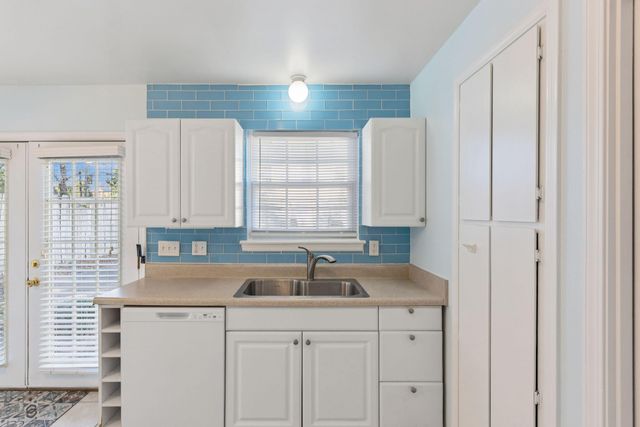 1423 Ashley River Road Road 2d, Charleston, SC 29407