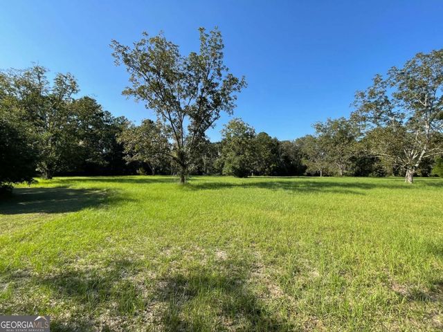 220 Strickland Street, Reidsville, GA 30453