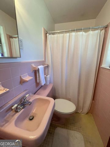 220 Strickland Street, Reidsville, GA 30453