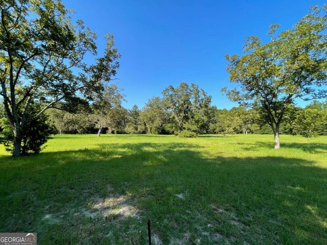 220 Strickland Street, Reidsville, GA 30453