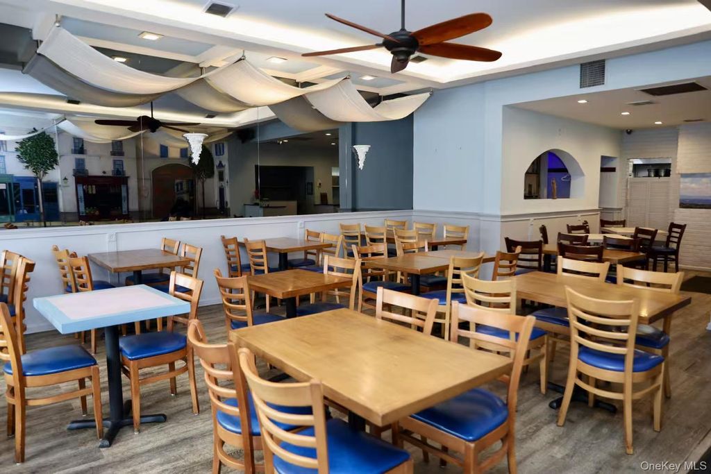 25317 Northern Boulevard Restaurant, Little Neck, NY 11362