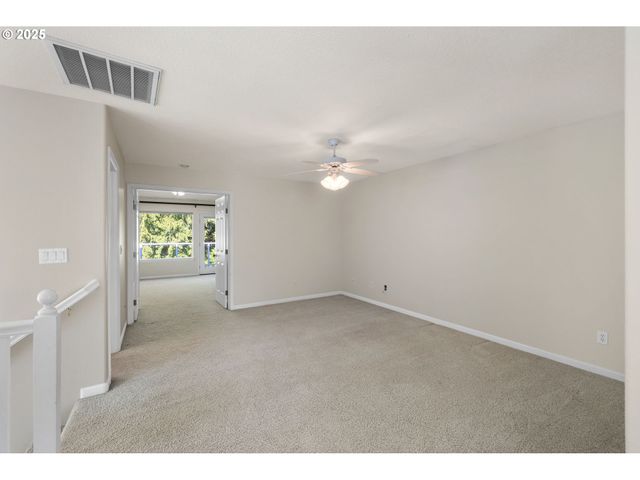 8702 Ne 17TH St 61, Vancouver, WA 98664